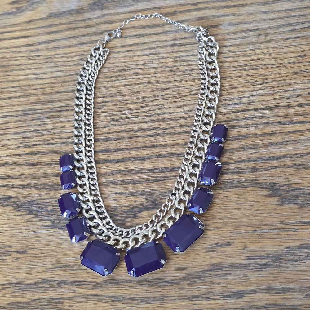 Chic Gold Necklace with Purple Accents